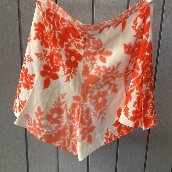 BY MALENE BIRGER orange and white silk shorts size 36 - Picture 8 of 13
